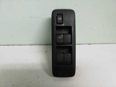 Botonera Elevalunas Nissan Qashqai M9R832