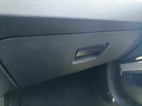 Foto 3ª: Guantera Bmw Serie 3 315 318D BERLINA 143CV 105KW [N47D20A] (2008)