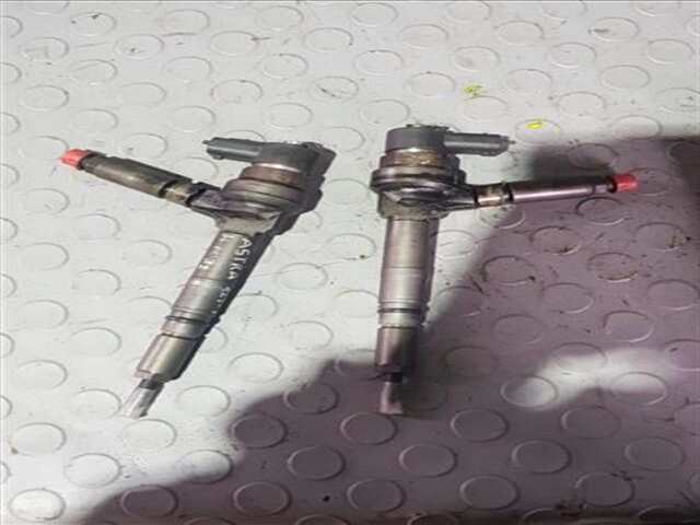 Foto 3ª: Inyectores Opel Astra 1.7 CDTI [Z 17 DTL]