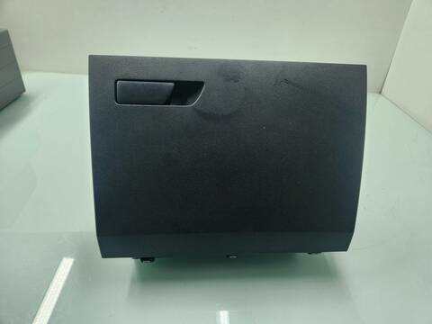 Guantera Seat Leon ERENCE 110CV 81KW