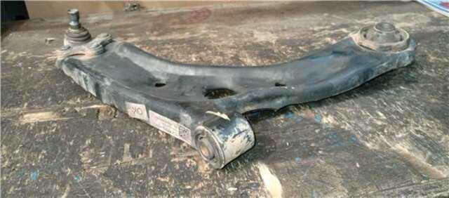 Foto 3ª: Brazo Suspension Delantero Derecho Hyundai Tucson 1.6 STYLE 2WD [1.6 LTR. - 100 KW CRDI CAT (1598 CM3)]