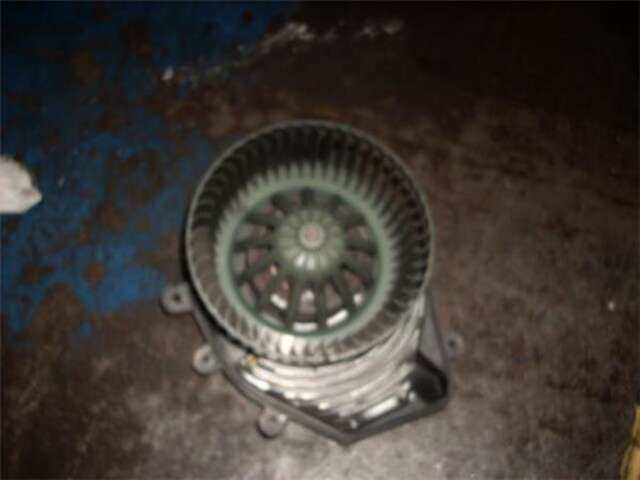 Foto 2ª: Ventilador de Calefacción Volkswagen Passat 1.9 COMFORTLINE [1.9 LTR. - 85 KW TDI] [AJM]