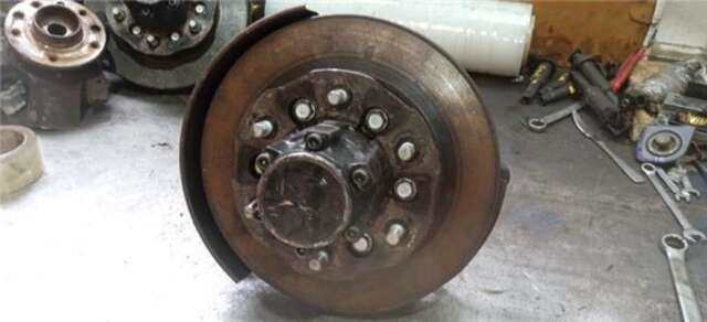 Mangueta Delantera Izquierda Ford Maverick 2.7 TD