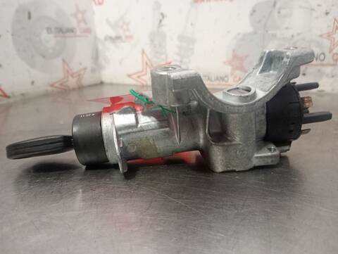 Foto 4ª: Antirrobo Audi A4 1.8 BERLINA 125CV 92KW [ADR] (1997)