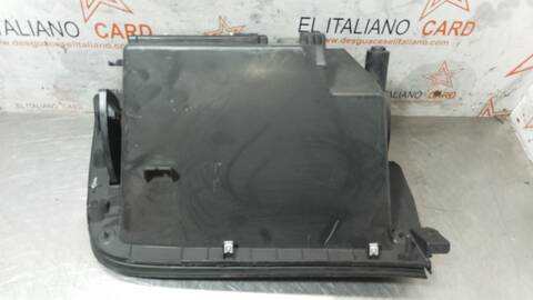 Foto 3ª: Guantera Opel Astra BUSINESS 110CV 81KW [B16DTE] (2017)