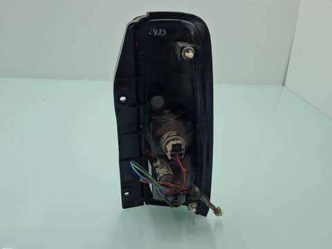 Foto 3ª: Piloto Trasero Izquierdo Suzuki Jimny 1.5 DDIS TD CAT 65CV 48KW [K9K 700] (2005)