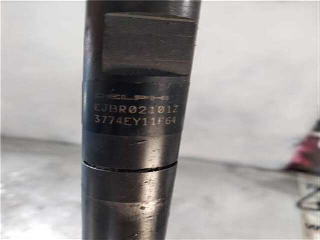 Foto 2ª: Inyectores Renault Clio 1.5 AUTHENTIQUE CONFORT [1.5 LTR. - 48 KW DCI DIESEL] [K9K704]