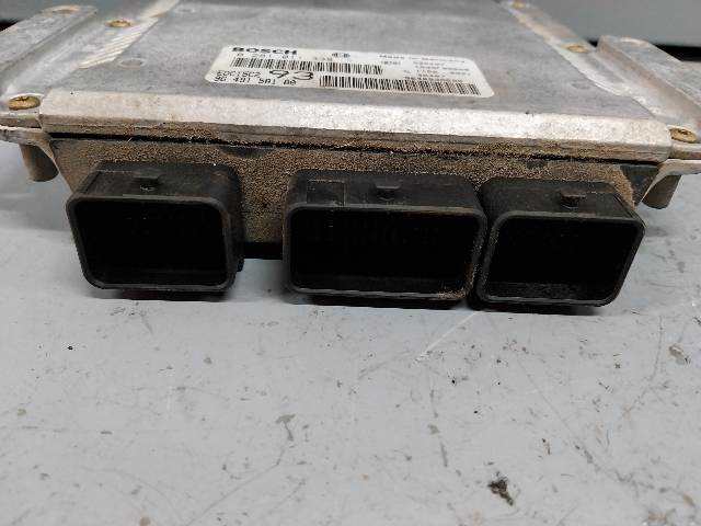 Foto 3ª: Centralita Motor ECU Peugeot 406 2.0 D [D-RHZ] (2003)