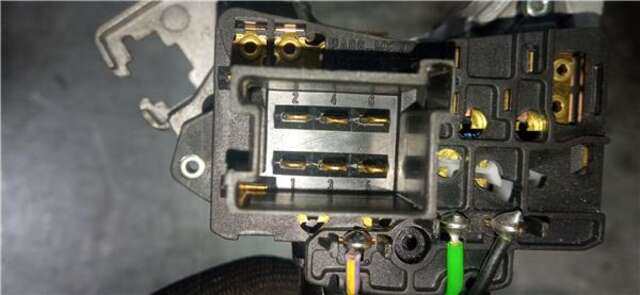 Foto 3ª: Mando Multifuncion Mercedes Clase E 180 2.6 240 (210.062) [2.6 LTR. - 125 KW CAT] [M 112.914]
