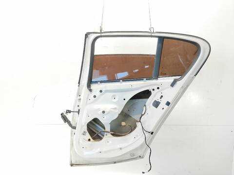 Foto 3ª: Puerta Trasera Derecha Bmw Serie 1 114 116 D [N47 D20 C] (2011)