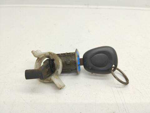 Foto 3ª: Cerradura Puerta Delantera Izquierda Renault Megane 1.9 DTI ALIZE HATCHBACK BERLINA 98CV 72KW I BERLINA HATCHBACK BA0) [F9Q A7] (1999)