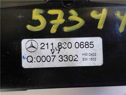 Foto 3ª: Mando Climatizador Mercedes Clase E 180 3.2 E 320 211.065) BERLINA 224CV 165KW [M 112.949] (2005)