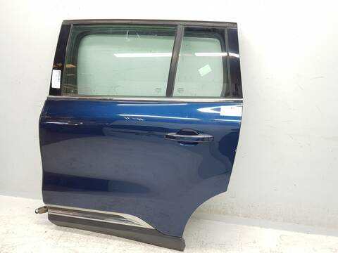 Foto 3ª: Puerta Trasera Izquierda Renault Espace ZEN (2015)