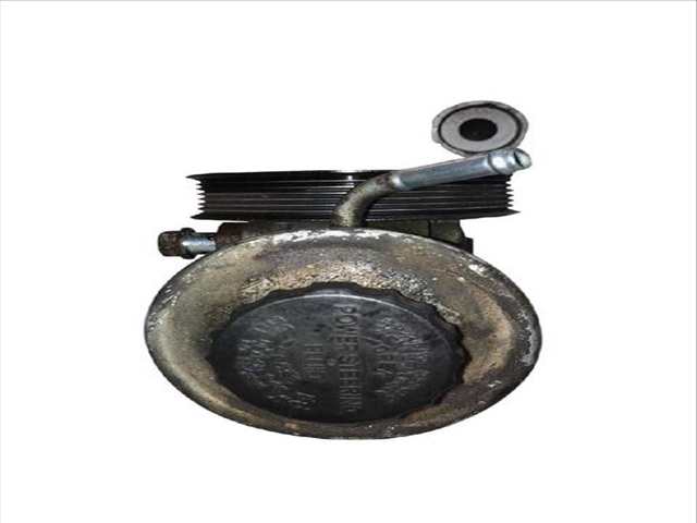 Bomba de Direccion Toyota Avensis 2.2 D-4D ADT251_ ADT251R)