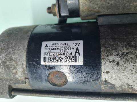 Foto 3ª: Motor de Arranque Mitsubishi Montero 3.2 DI-D AVANCE 5-PTAS.) 165CV 121KW [4M41] (2001)