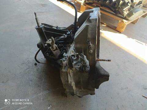 Foto 4ª: Caja Cambios Dacia Logan AMBIANCE 68CV 50KW [K9K792] (2008)