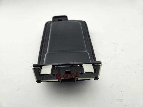 Foto 4ª: Consola Central Peugeot 308 ACTIVE 120CV 88KW [BH01] (2014)