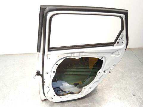 Foto 4ª: Puerta Trasera Derecha Hyundai i30 1.0 TGDI CAT 120CV 88KW [G3LE] (2022)