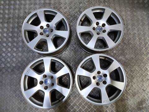 Juego LLantas Volvo XC 60 KINETIC AWD 175CV 129KW