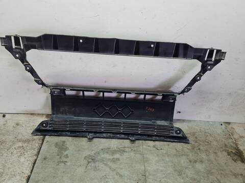 Foto 3ª: Rejilla Delantera Peugeot Boxer 330 L1H1 PREMIUM BLUEHDI 120 START STOP 120CV 88KW FURGON [4H03] (2021)