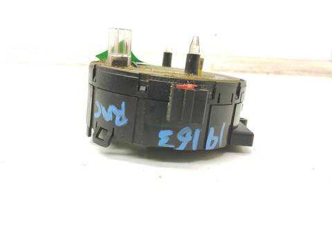 Foto 3ª: Anillo Airbag Volkswagen Passat ADVANCE BERLINA 140CV 103KW [BKP] (2005)