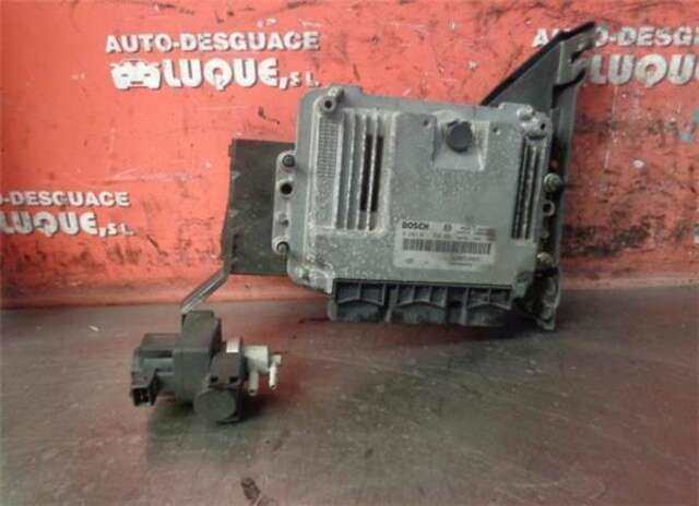 Foto 2ª: Centralita Motor ECU Renault Megane 1.9 CONFORT AUTHENTIQUE [1.9 LTR. - 88 KW DCI DIESEL] II CLASSIC BERLINA (2003-_) [F9QB800]