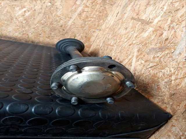 Foto 3ª: Transmision Trasera Izquierda Maserati Quattroporte BASICO 4 V8 CAT 400CV (2004)
