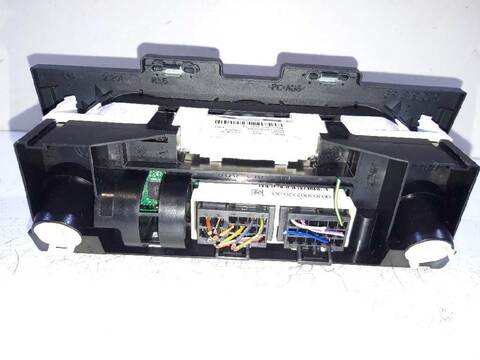 Foto 2ª: Mando Calefacción A. A. Volkswagen Polo ADVANCE 90CV 66KW [CAYB] (2013)