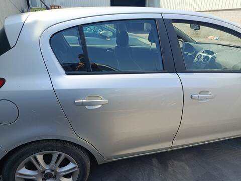 Puerta Trasera Derecha Opel Corsa A14XER