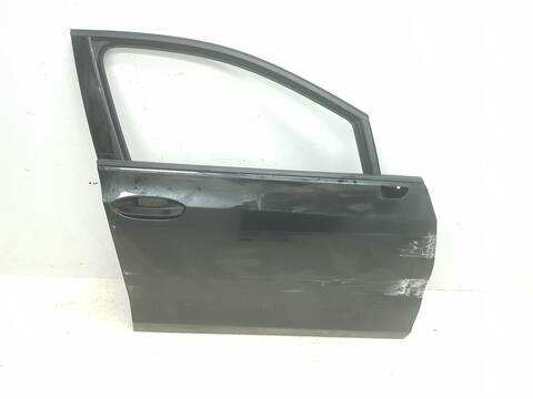 Puerta Delantera Derecha Volkswagen Golf VERSION INDEFINIDA