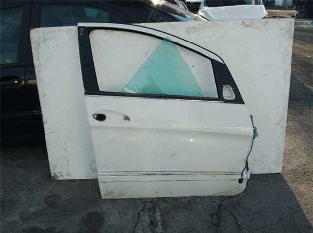 Puerta Delantera Derecha Mercedes Clase B 150 2.0 180 CDI (245.207) [2.0 LTR. - 80 KW CDI CAT]