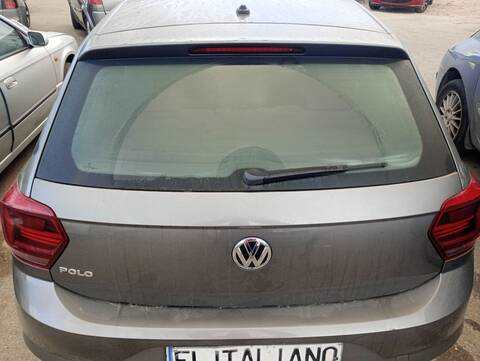 Portón Volkswagen Polo ADVANCE 95CV 70KW