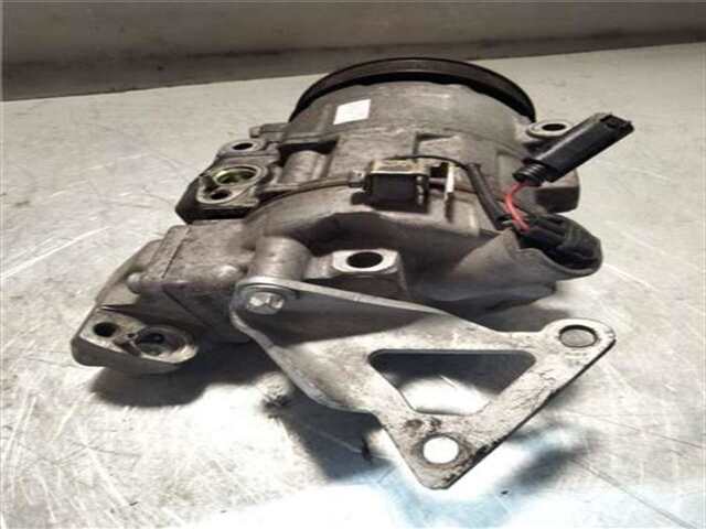 Foto 3ª: Compresor Aire Acondicionado Mercedes Vaneo 1.7 CDI VANEO (414.700) [1.7 LTR. - 67 KW TURBODIESEL CAT]