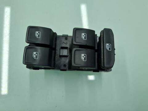 Botonera Elevalunas Volkswagen Tiguan SPORT 4MOTION BMT 239CV 176KW