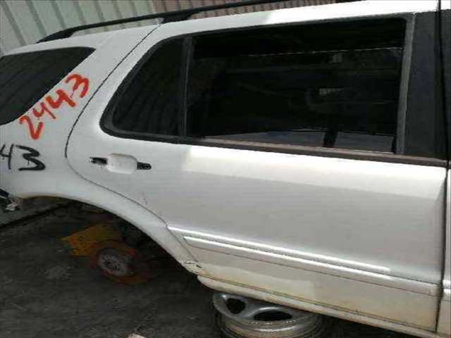 Puerta Trasera Derecha Mercedes Clase ML 270 CDI 163.113) W163)