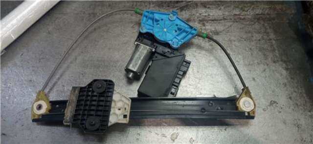 Foto 3ª: Elevalunas Eléctrico Trasero Derecho Audi A4 2.0 TDI 16V [BRE]
