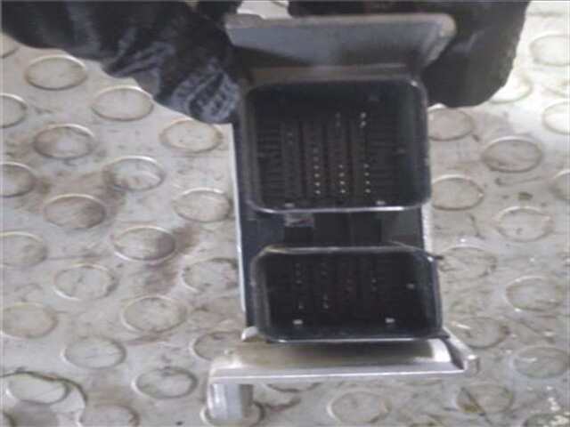 Foto 3ª: Centralita Airbag Ford Focus 1.6 AMBIENTE (D) [1.6 LTR. - 66 KW TDCI CAT]