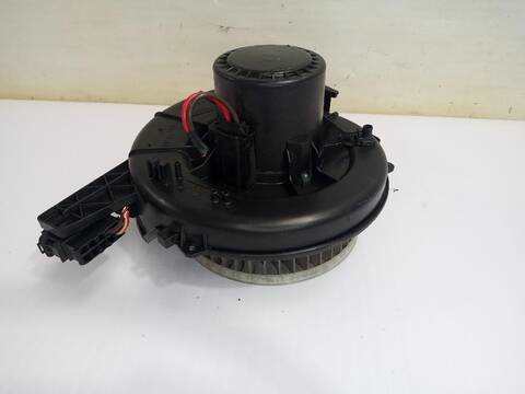 Foto 3ª: Calefacción Volkswagen Polo ADVANCE BLUEMOTION 90CV [CUSB] (2014)