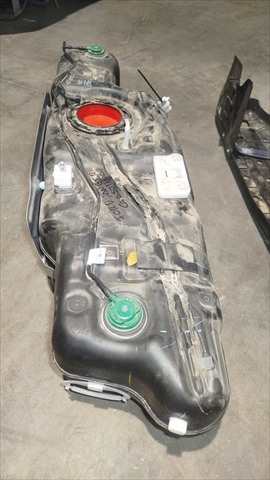 Foto 2ª: Deposito de Combustible Ford Ranger 3.0 G V6 RAPTOR ECOBOOST (2024)