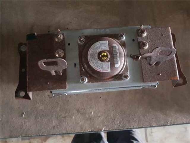 Foto 2ª: Airbag Delantero Derecho Mazda 3 1.6 DI TURBO [Y601]