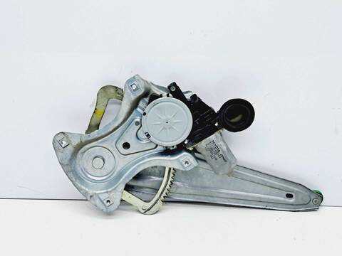 Elevalunas Manual Trasero Izquierdo Toyota Auris 1.6 16V CAT 124CV 91KW