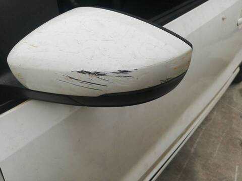 Retrovisor Izquierdo Volkswagen Polo CAYB