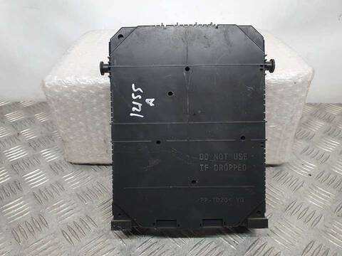 Foto 2ª: Caja Reles Fusibles DS 7 PERFORMANCE LINE 180CV 133KW [5G06] (2018)
