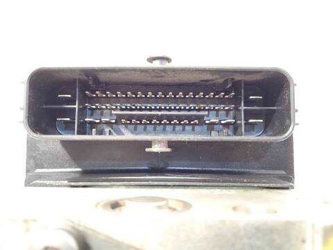 Foto 4ª: Abs Audi Q3 2.0 TDI 150CV 110KW [CUV] (2015)