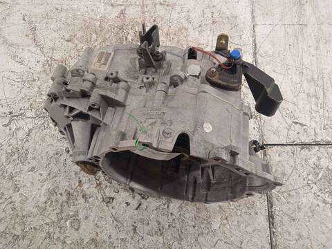 Foto 3ª: Caja Cambios Volvo S80 2.4 DIESEL BERLINA 131CV 96KW [D5244T2] (2004)