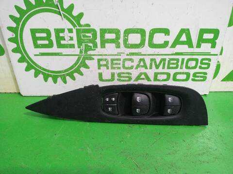 Botonera Elevalunas Nissan Qashqai ACENTA 140CV