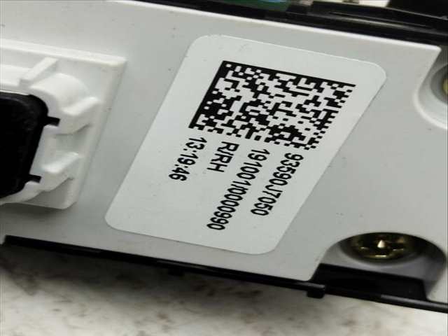 Foto 4ª: Botonera Elevalunas Kia Xceed DRIVE 136CV 100KW [D4FE] (2020)
