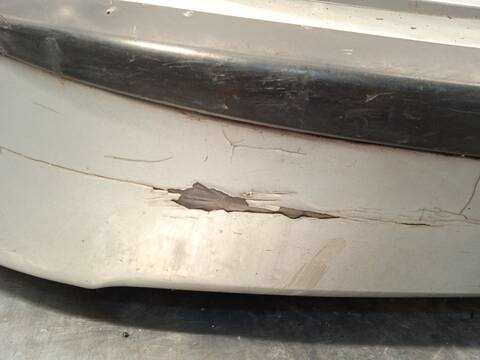 Foto 3ª: Paragolpes Trasero Peugeot 407 1.6 HDI 110 109CV 80KW [9HY] (2005)
