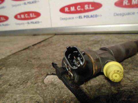 Foto 3ª: Inyectores Bmw Serie 5 518 525D BERLINA 163CV 120KW [256D1D] (2000)