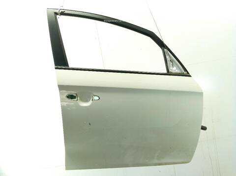 Puerta Delantera Derecha Kia Carens 1.6 GDI